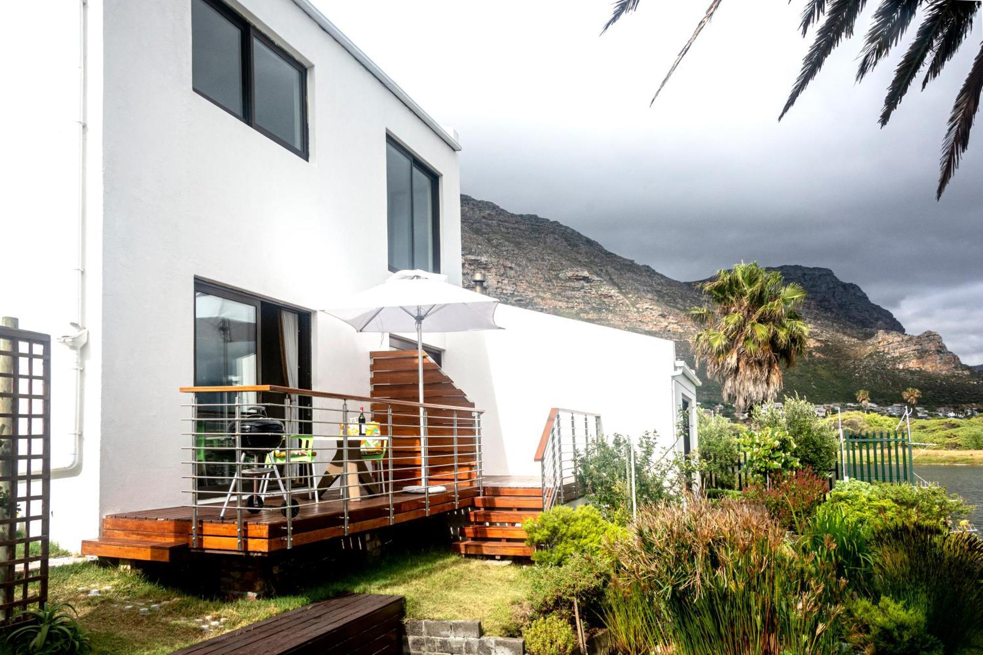Vlei Cove Guesthouse Cape Town Exterior foto