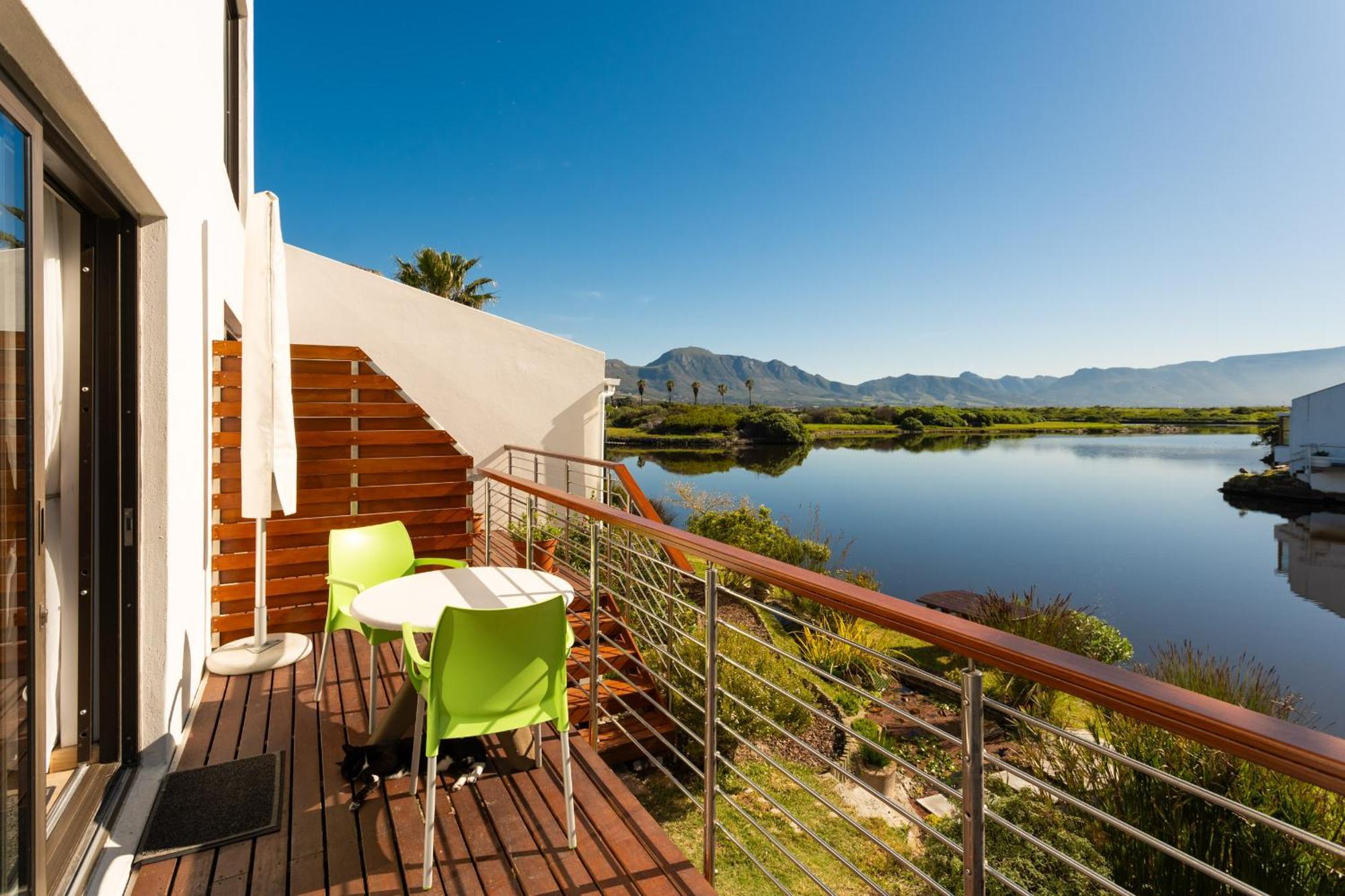 Vlei Cove Guesthouse Cape Town Exterior foto