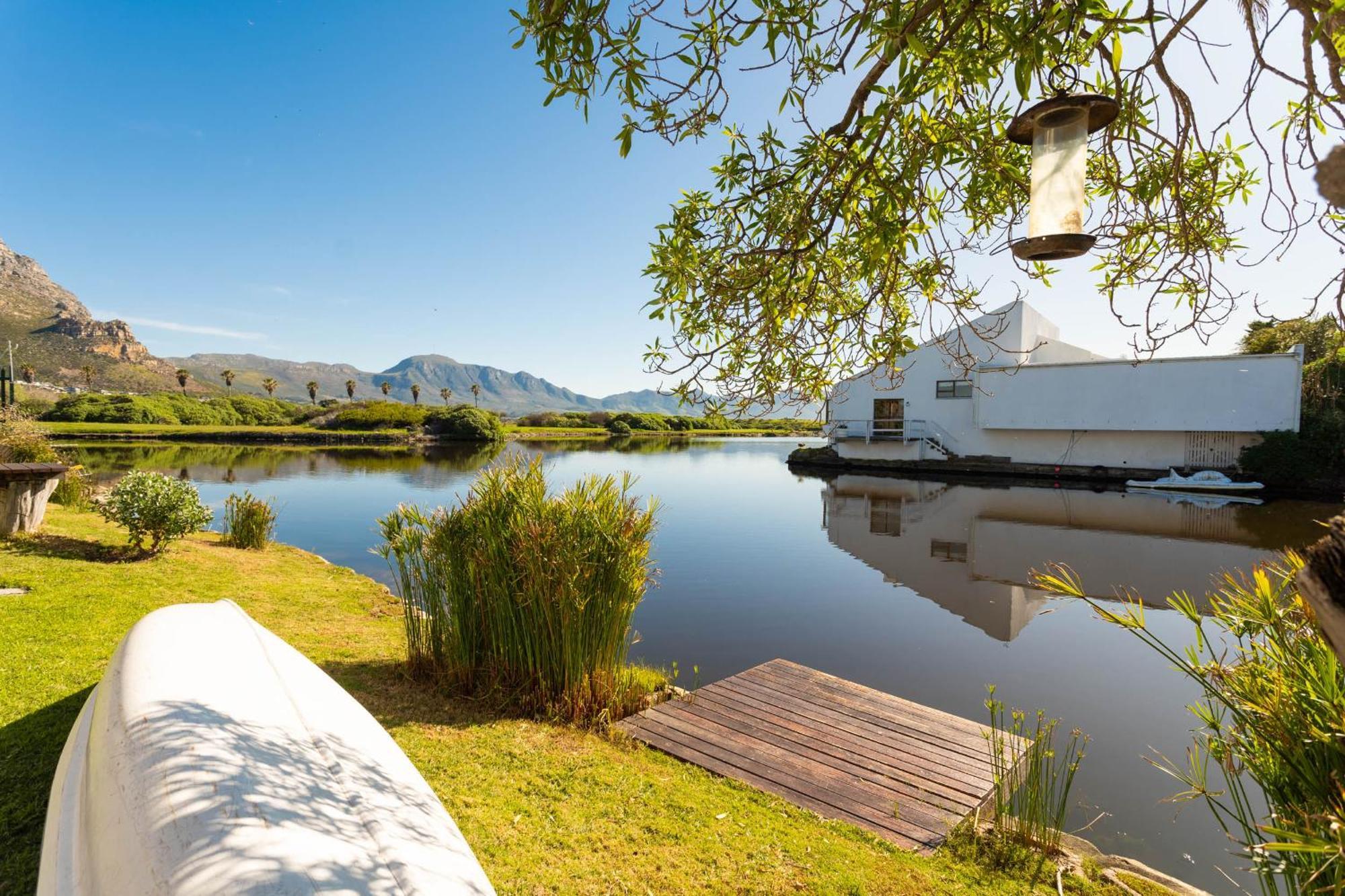 Vlei Cove Guesthouse Cape Town Exterior foto