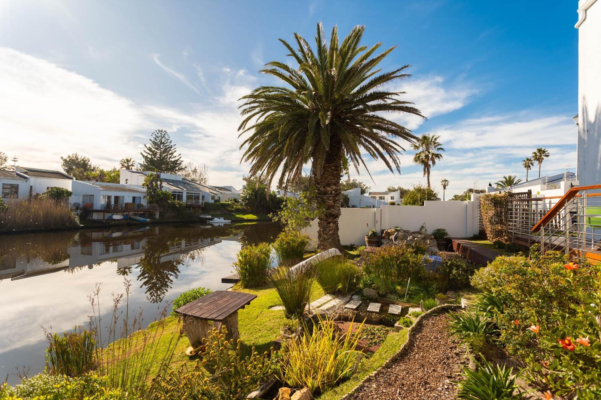 Vlei Cove Guesthouse Cape Town Exterior foto