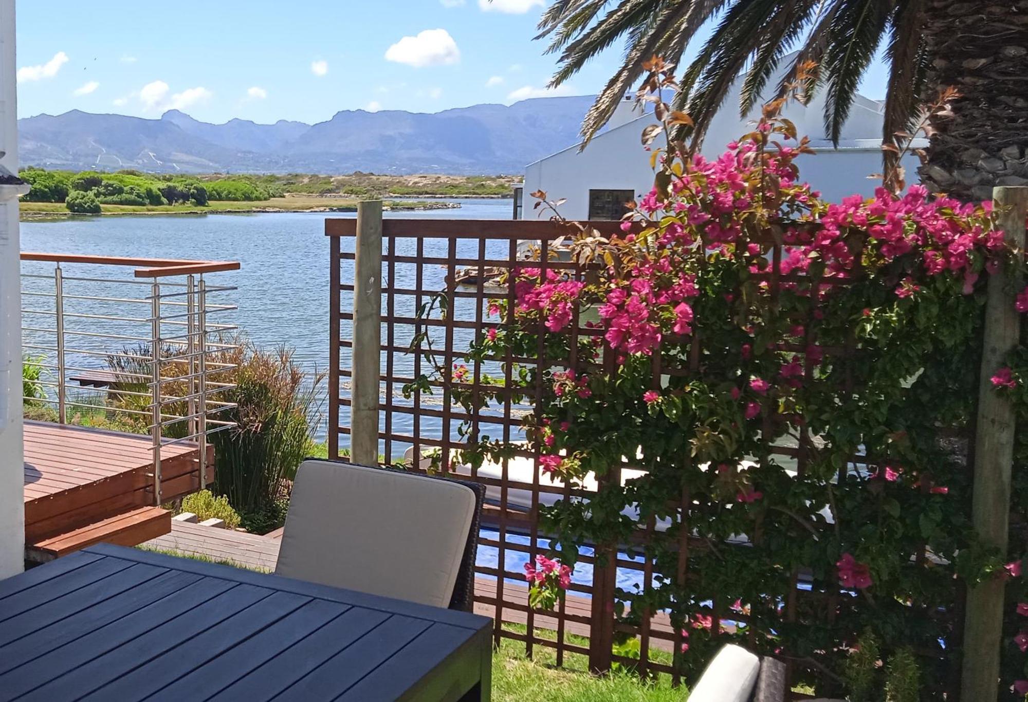 Vlei Cove Guesthouse Cape Town Exterior foto